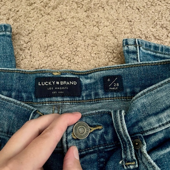 Lucky Brand High Rise Skinny Bridgette Jeans - Picture 5 of 8
